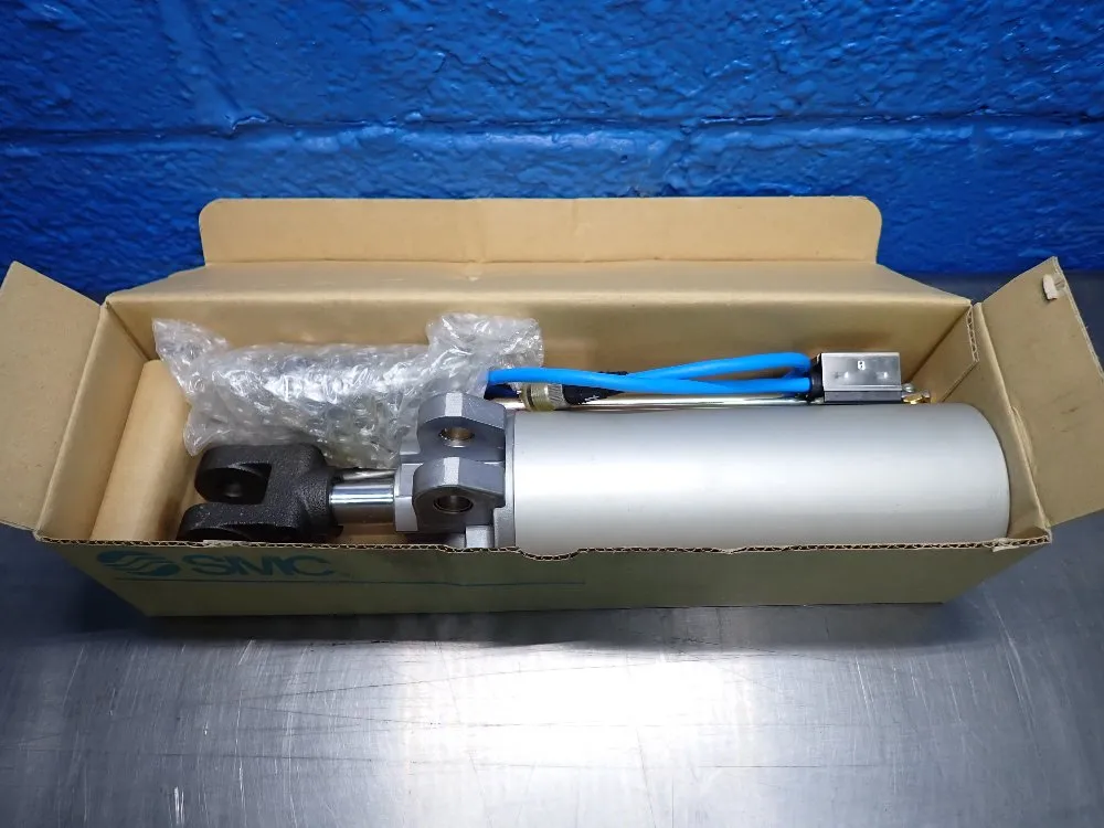 Smc Pneumatic Cylinder - Ckp1a63-125ya-p74-85g-x1832