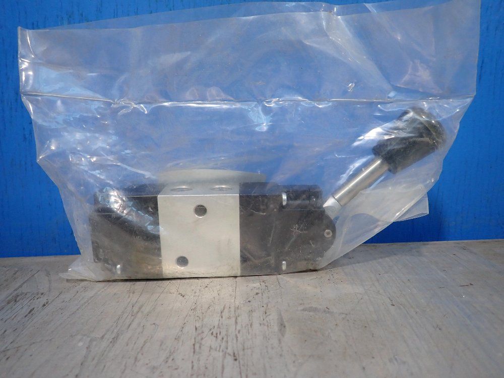 Parker / Watts In-line Valve With Handle - 8m32.204