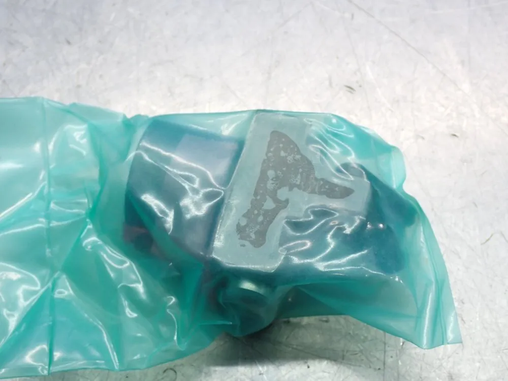 Pascal Hydraulic Swivel Clamp - Clu02-l