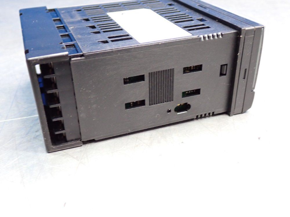 Omron Linear Sensor Indicator Digital Panel Meter