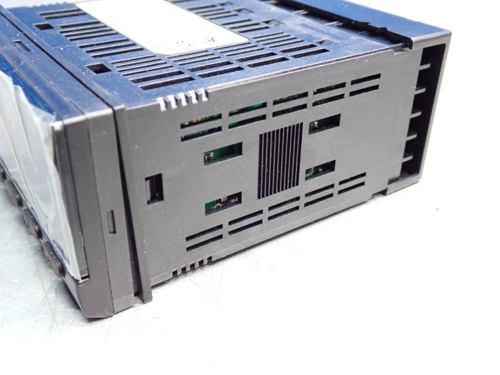 Omron Linear Sensor Indicator Digital Panel Meter