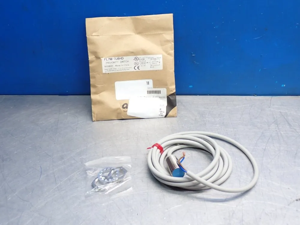 Yamatake Proximity Sensor Switch