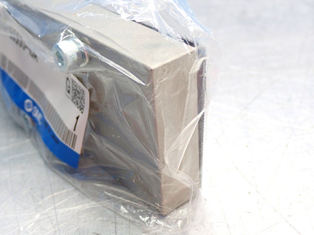 Smc Pneumatics Blank Plate Plug In/non Plug In - Vvfs5000-10a