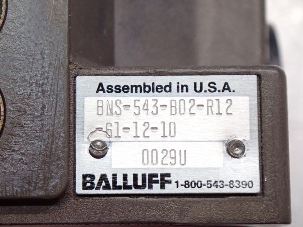 Balluff Limit Switch - Bns-543-b02-r12-61-12-10