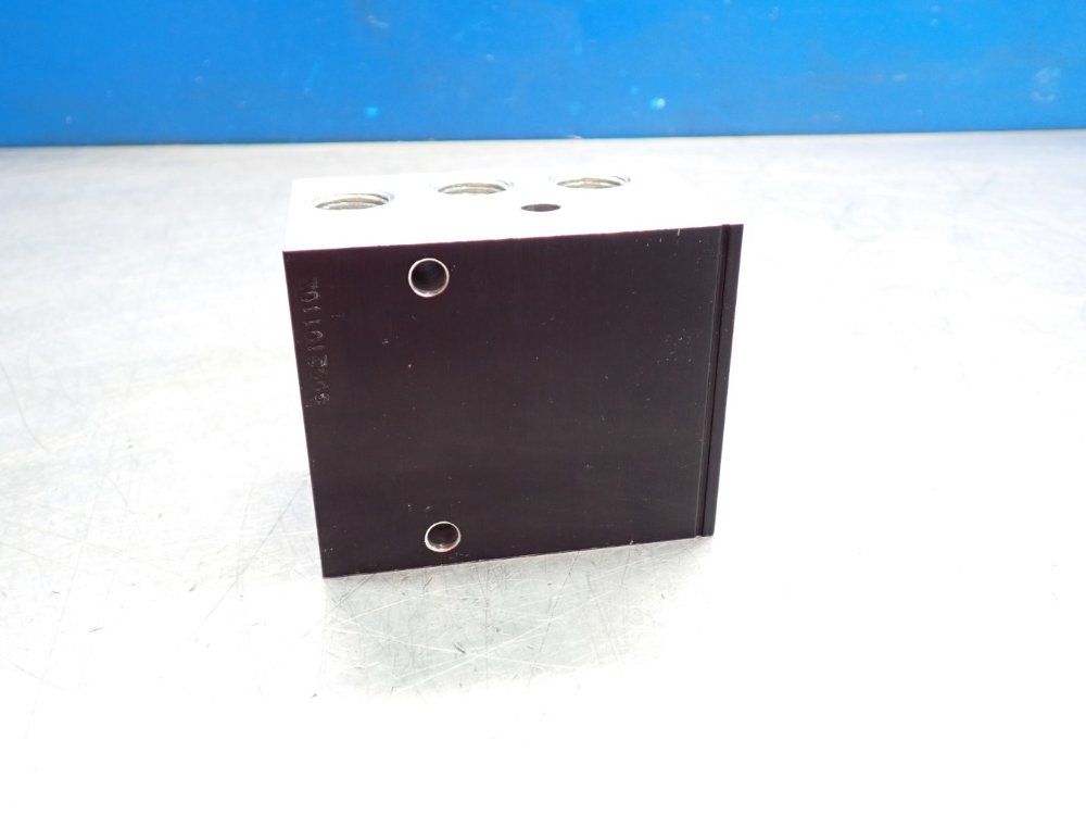Mac Valve Pneumatic Manifold 18 In