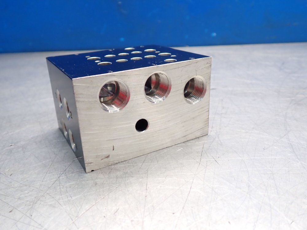 Mac Valve Pneumatic Manifold 18 In