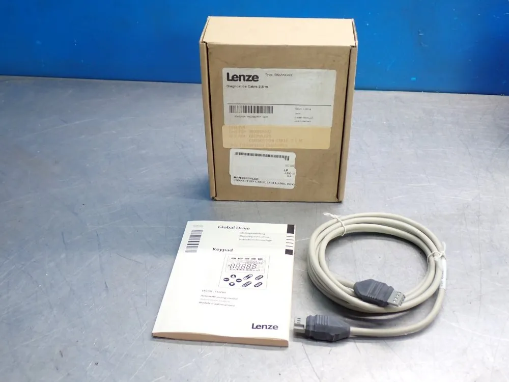 Lenze 2.5m Connection Cable - E82zwl025