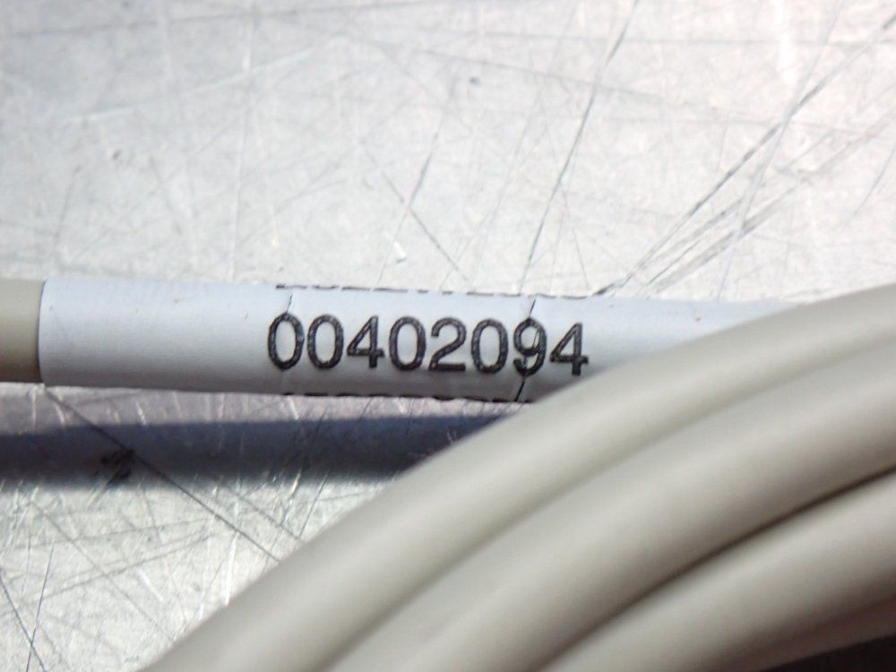 Lenze 2.5m Connection Cable - E82zwl025