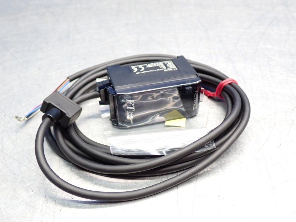 Keyence Infrared Temperature Sensor - Ft-50aw