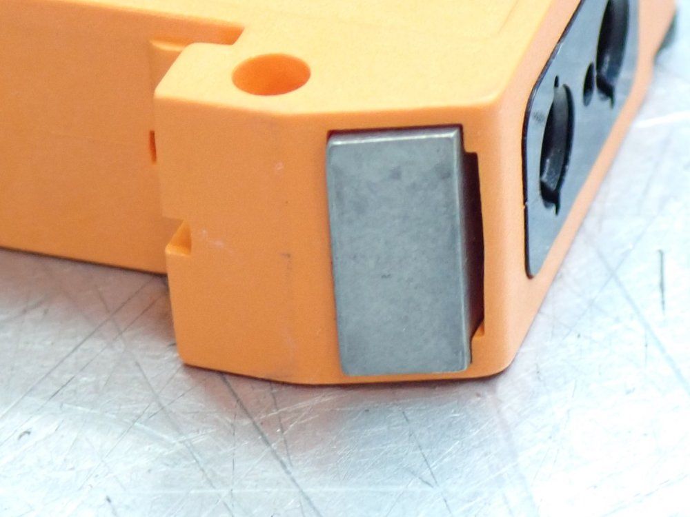 Ifm Effector Fiber Optic Sensor 