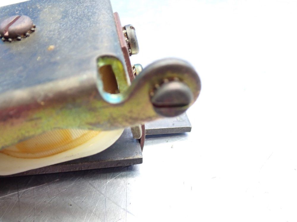 Cutler-hammer Circuit Breaker - 151d786g01