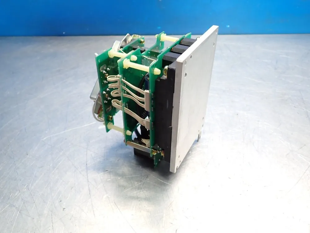 Yaskawa Servo Amplifier - 142177-2