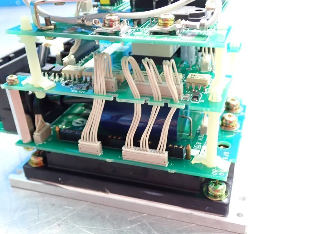 Yaskawa Servo Amplifier - 142177-2