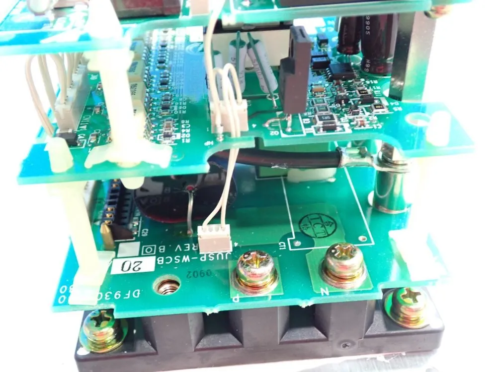 Yaskawa Servo Amplifier - 142177-2