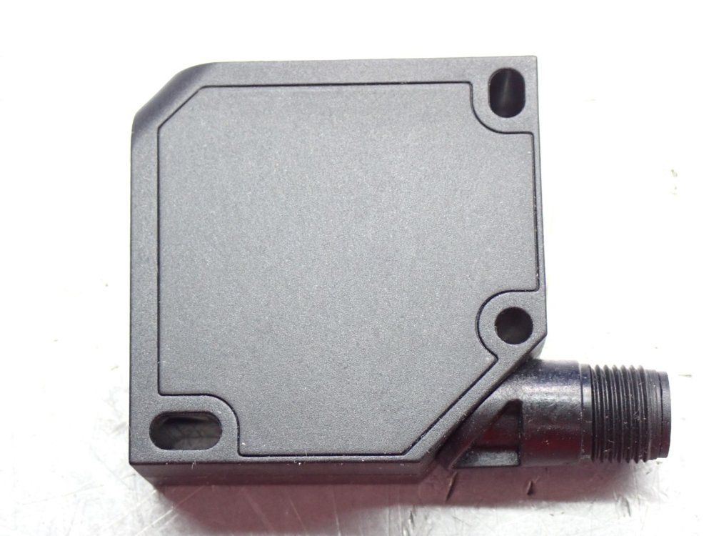 Balluff Block Style Optical Sensor - Bos-26k-na-1hc-s4-c