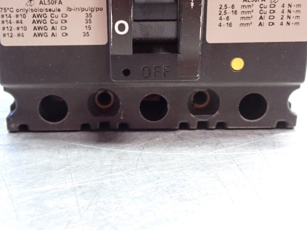 Square D Molded Case Circuit Breaker