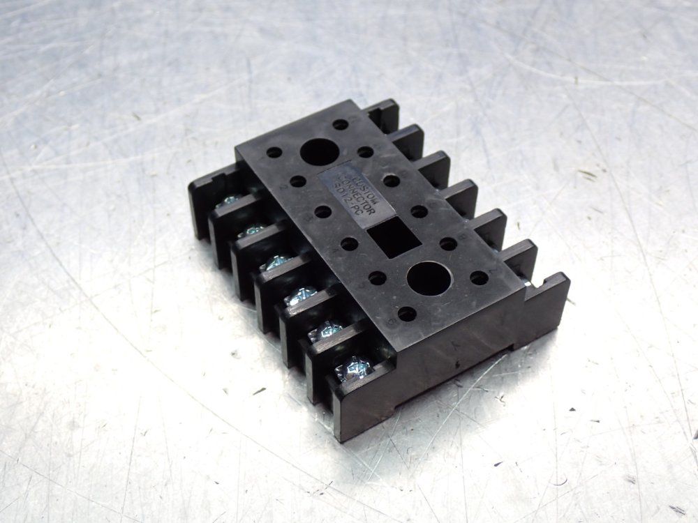 Red Lion Relay Base - 2300200