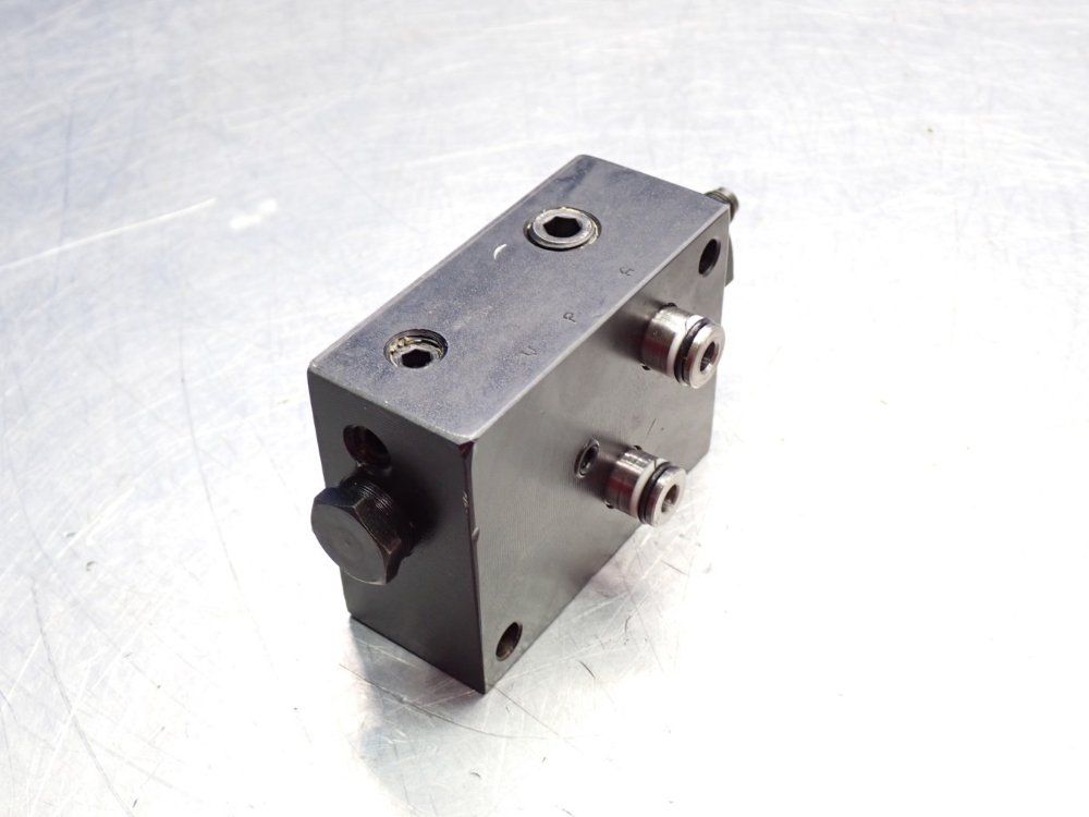 Hytec Spx 5000psi Max Op Pressure, 4200psi Max Seq Pressure Directional Sequence Valve - 100129