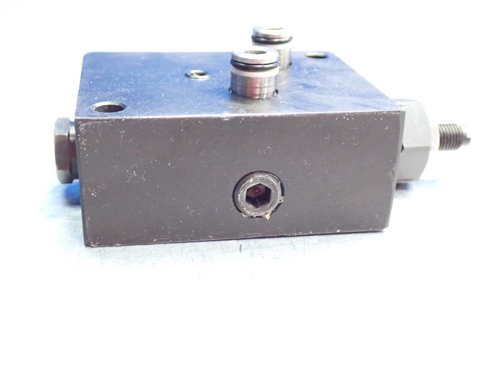 Hytec Spx 5000psi Max Op Pressure, 4200psi Max Seq Pressure Directional Sequence Valve - 100129