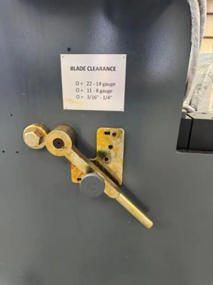 Jayshree Machine Tools Guillotine Shear - Khvr-430