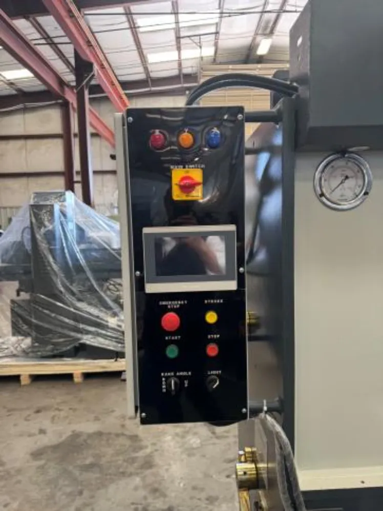 Jayshree Machine Tools Guillotine Shear - Khvr-430