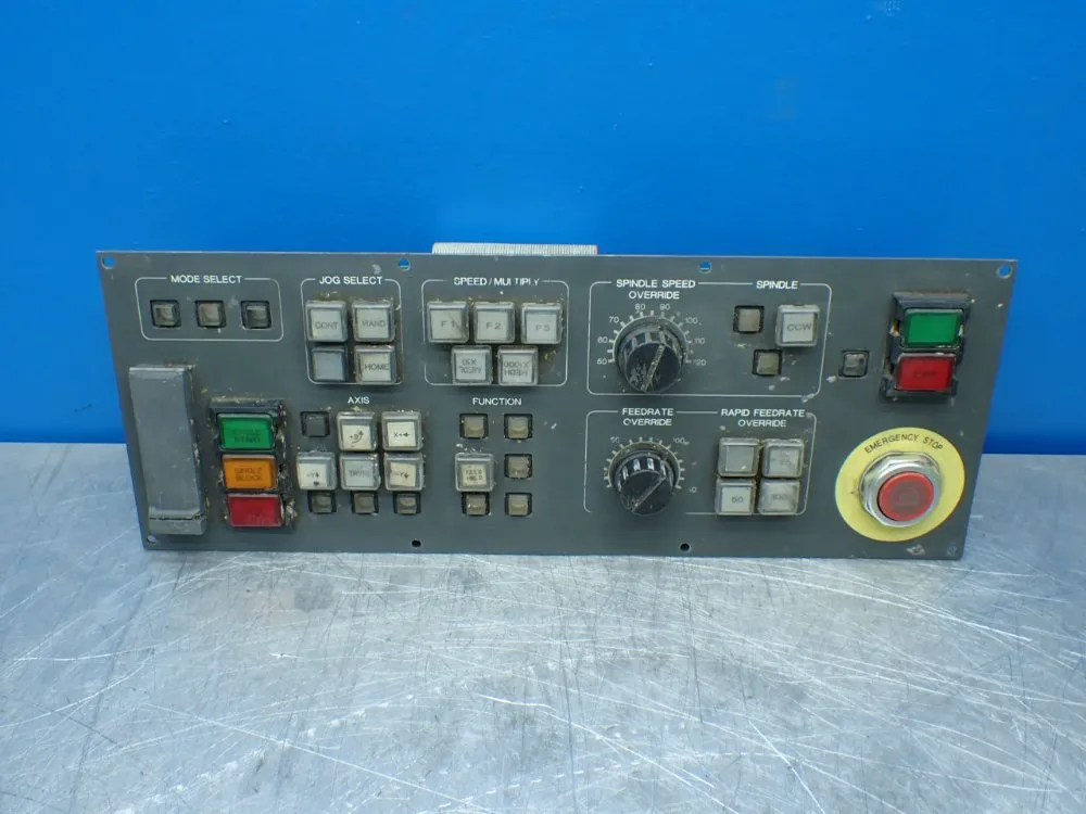 Allen-bradley Operator Interface Panel. - 8520-mtb