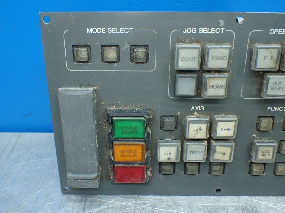 Allen-bradley Operator Interface Panel. - 8520-mtb