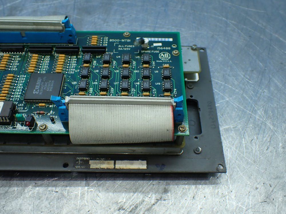 Allen-bradley Operator Interface Panel. - 8520-mtb