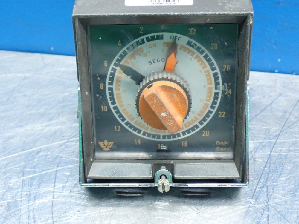Eagle Signal Controls Hg1 Flexopulse Series Repeat Cycle Timer - Hg100a6