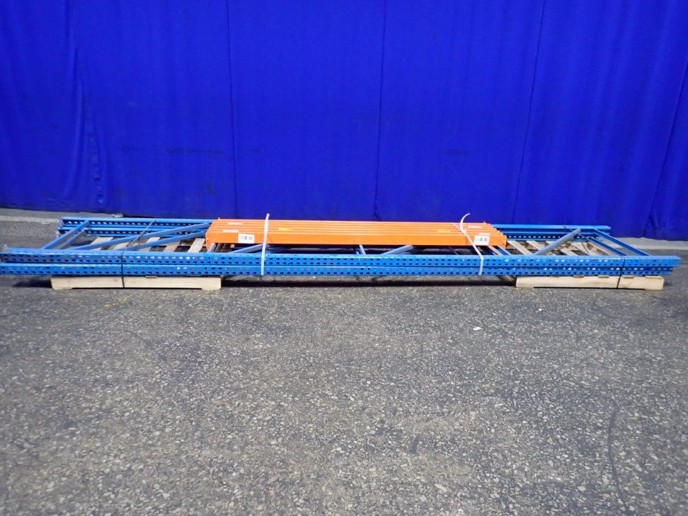 Pallet Racking - Teardrop