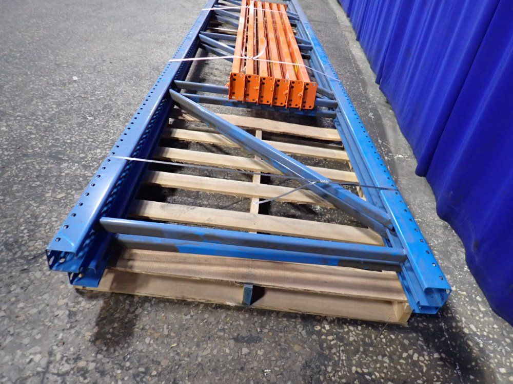 Pallet Racking - Teardrop