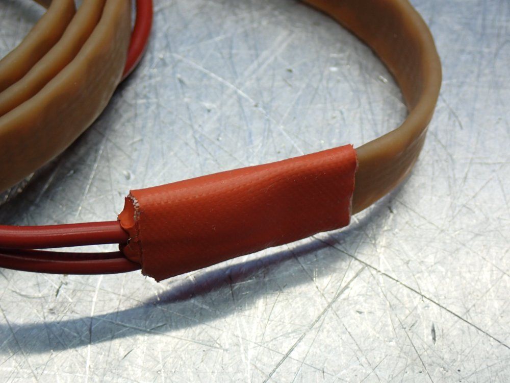 Briskheat Heavy Insulated Fiberglass Heating Tape - Bs0051040l