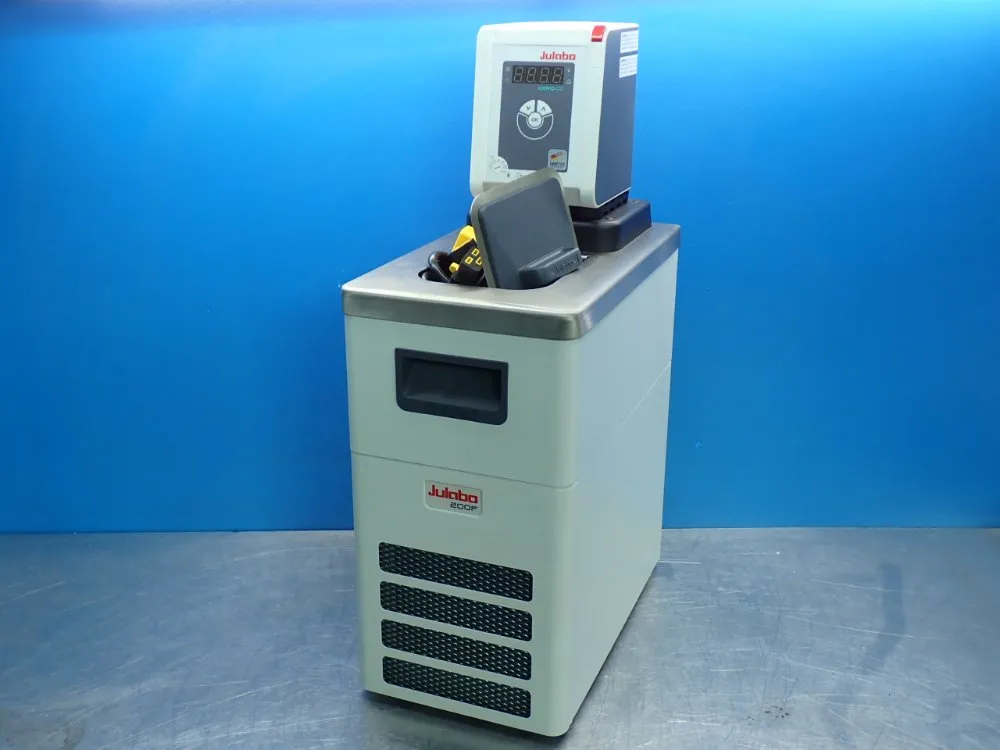 Julabo Refrigerated Heating Circulator Unit - 200f