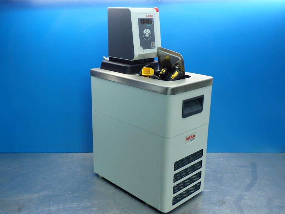 Julabo Refrigerated Heating Circulator Unit - 200f