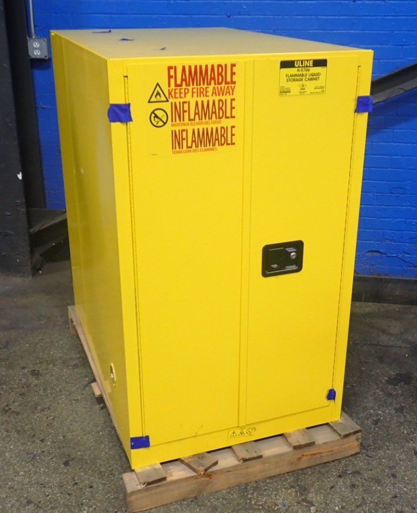Uline 55 Gal Flammable Liquid Storage Cabinet - H-5706
