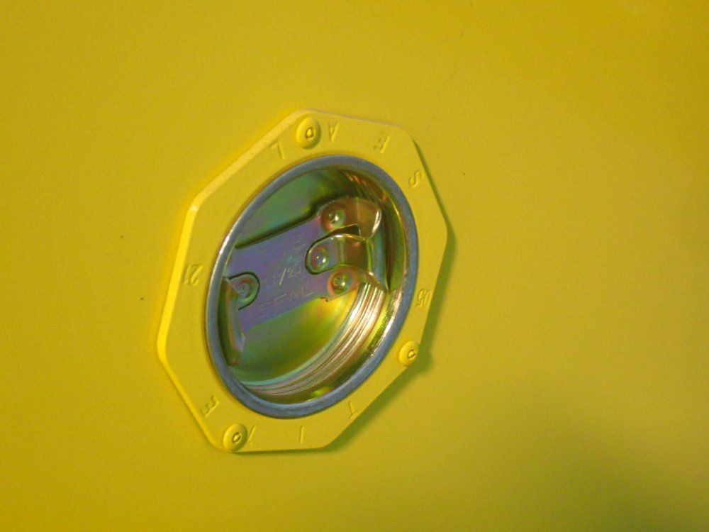 Uline 55 Gal Flammable Liquid Storage Cabinet - H-5706