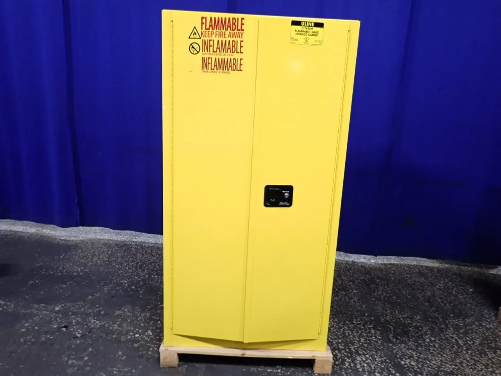 Uline 55 Gal Flammable Cabinet - H-3685m