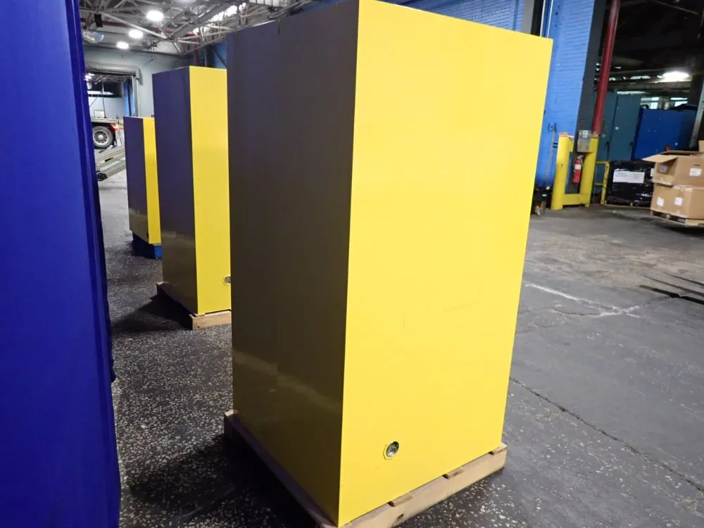Uline 55 Gal Flammable Cabinet - H-3685m