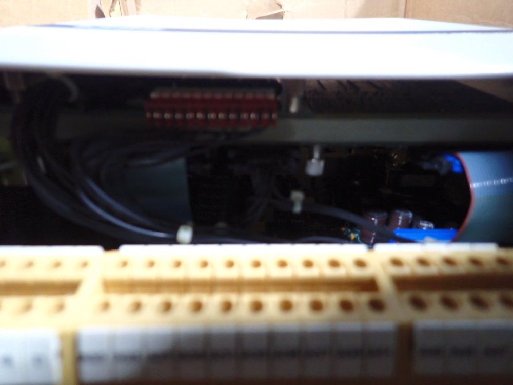 Allen-bradley 44.8kw/60hp A/b Drive - 1395-b74-c2-p10