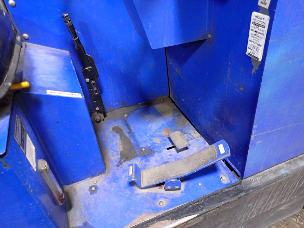 American Lincoln Technology 64" Floor Scrubber - 505-234