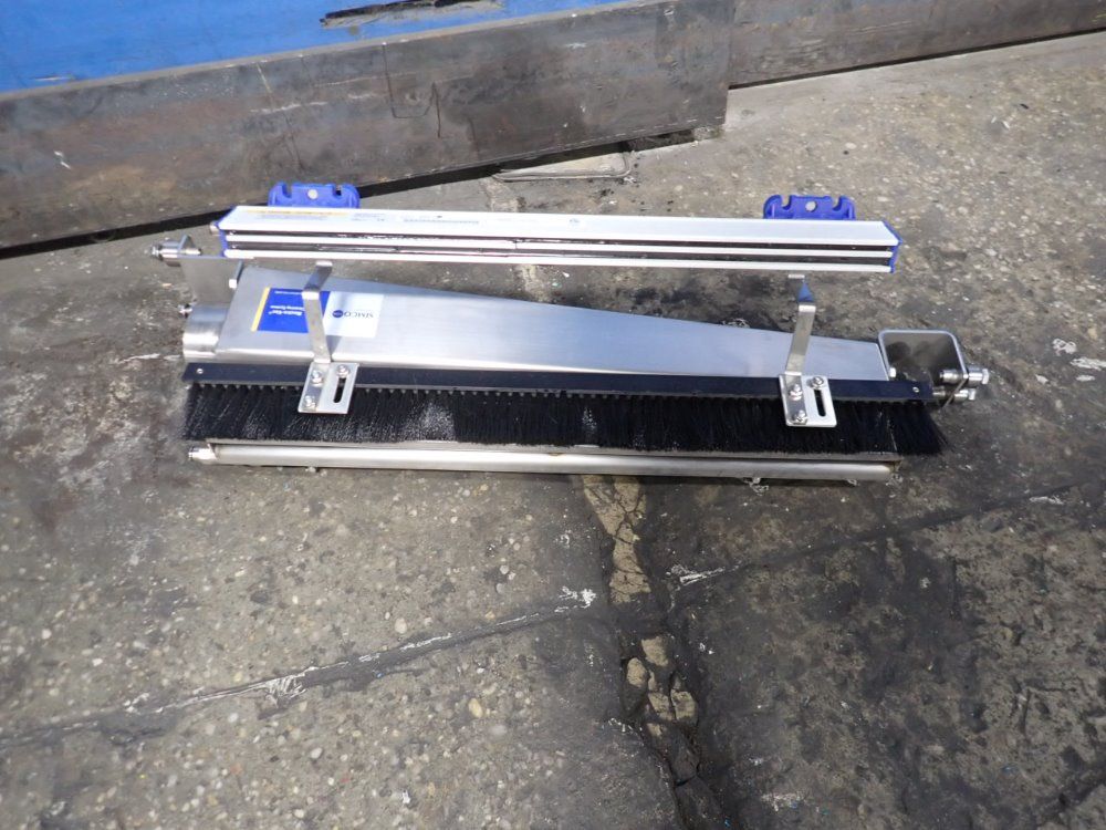 Simco Ion 24" Neutro-vac Web Cleaning System