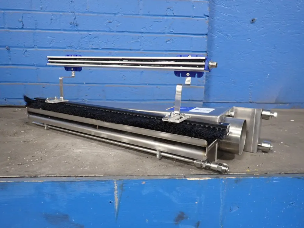 Simco Ion 24" Neutro-vac Web Cleaning System