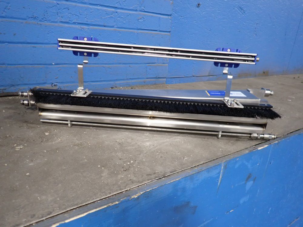 Simco Ion 24" Neutro-vac Web Cleaning System