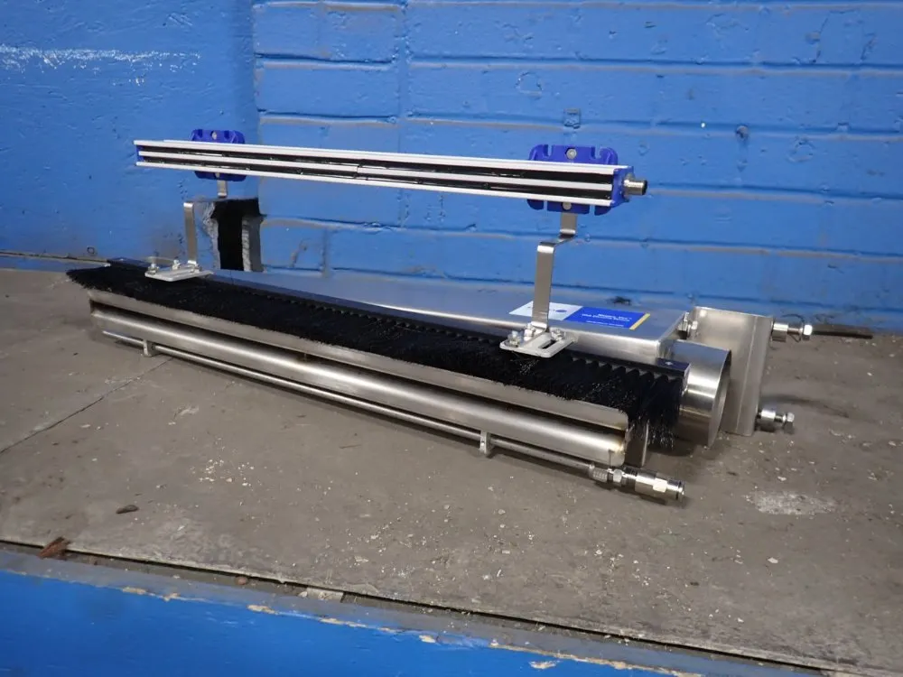 Simco Ion 24" Neutro-vac Web Cleaning System