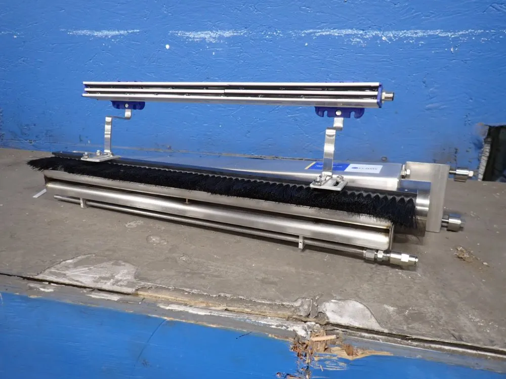 Simco Ion 24" Neutro-vac Web Cleaning System