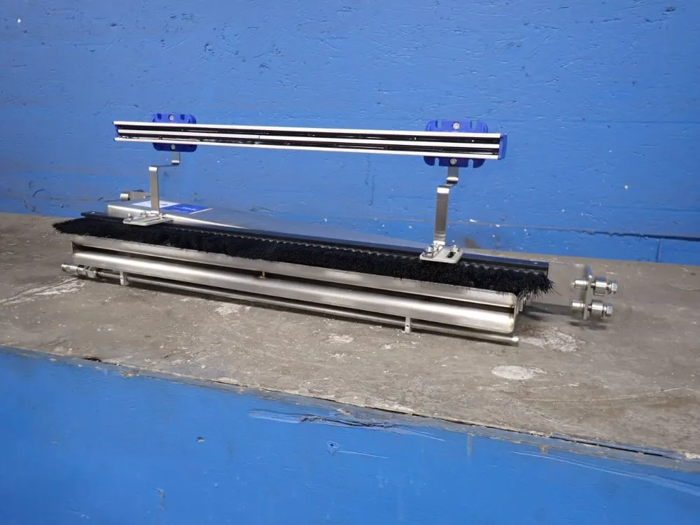 Simco Ion 24" Neutro-vac Web Cleaning System