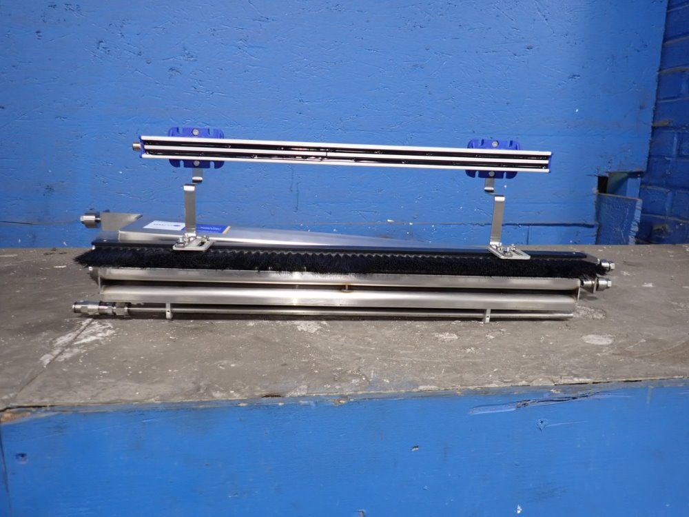 Simco Ion 24" Neutro-vac Web Cleaning System