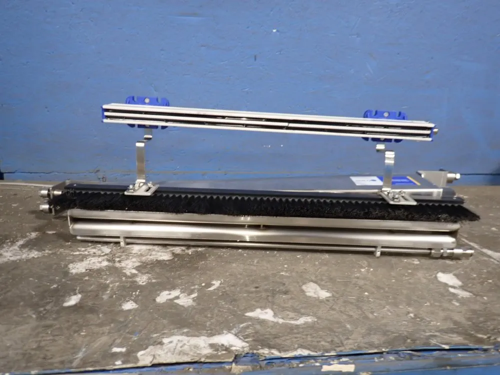 Simco Ion 24" Neutro-vac Web Cleaning System