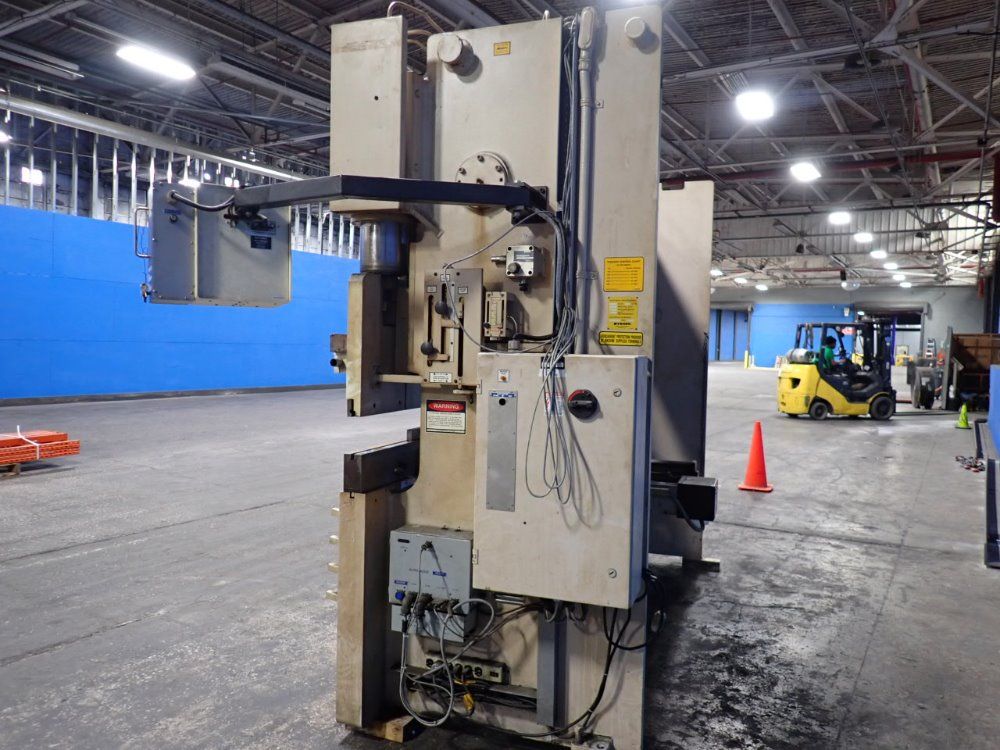 Wysong & Miles Company 100 Tons / 120" Press Brake - Mth100-120