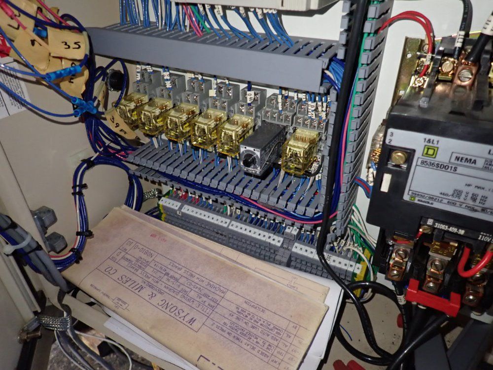 Wysong & Miles Company 100 Tons / 120" Press Brake - Mth100-120